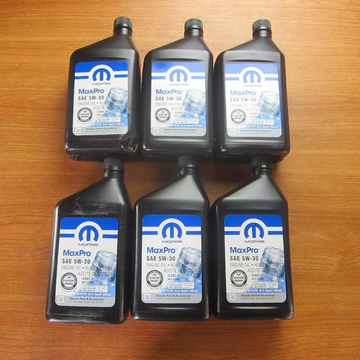 Mopar Six Quarts of SAE 5W-30 Maxpro Motor Oil New OEM(68218920AC)